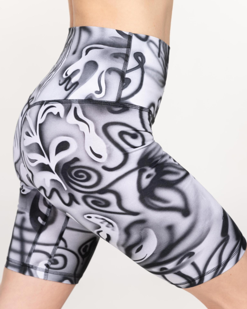 TRK bavlněné šortky multicolor